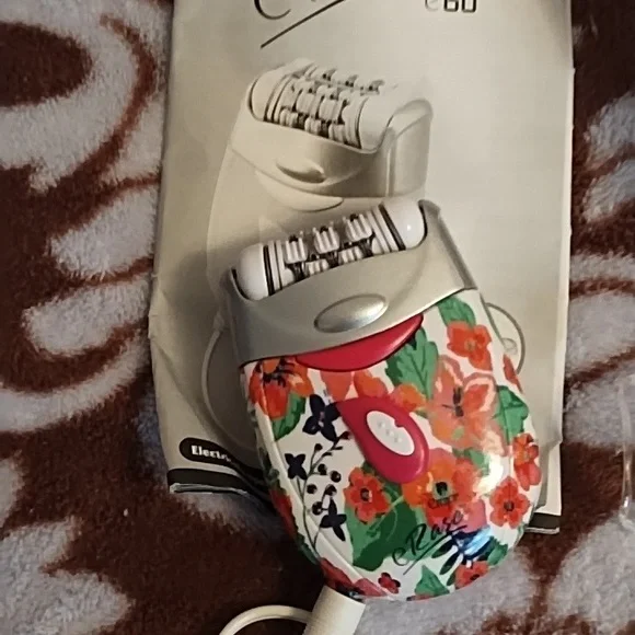 Emjoi Brand eRase e60 Epilator
